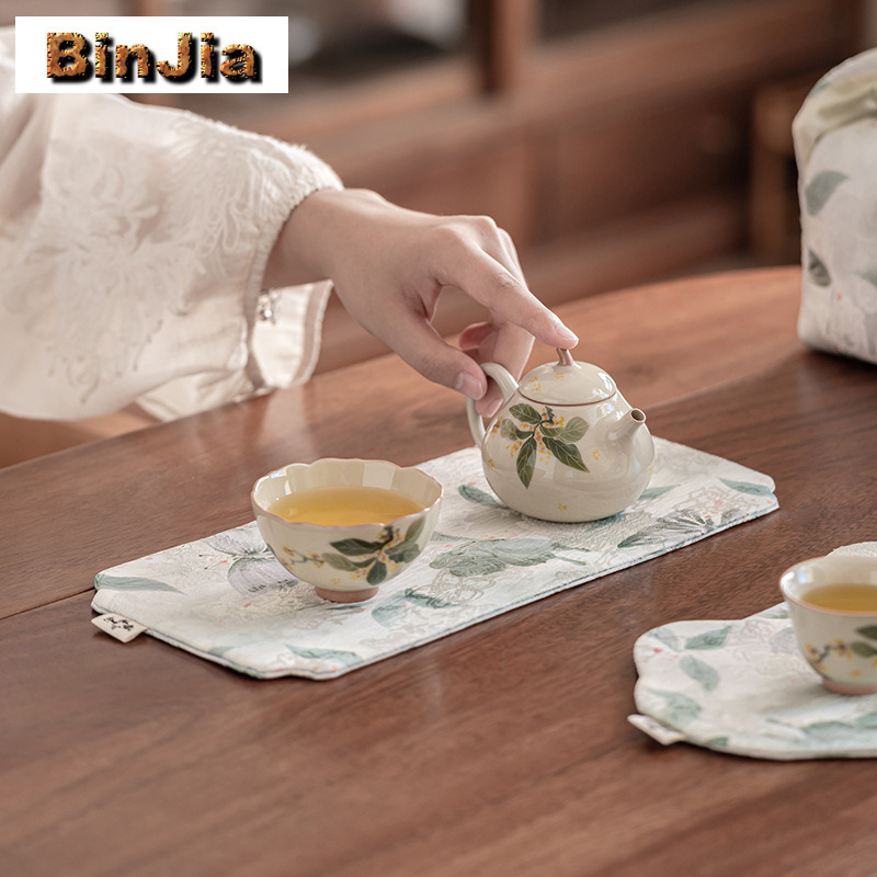 Brokar İşlemeli Gölge Kelebek  - Embroidery Cloth incelemesi ve fiyatı