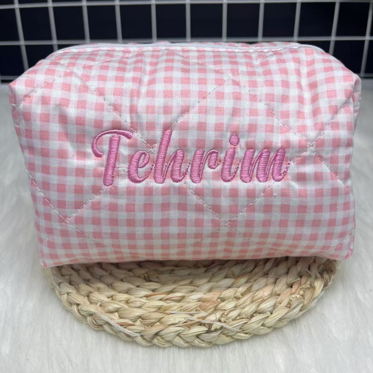 Özel LOGO ve İsim Nakış ile Bü - Embroidery Names incelemesi ve fiyatı